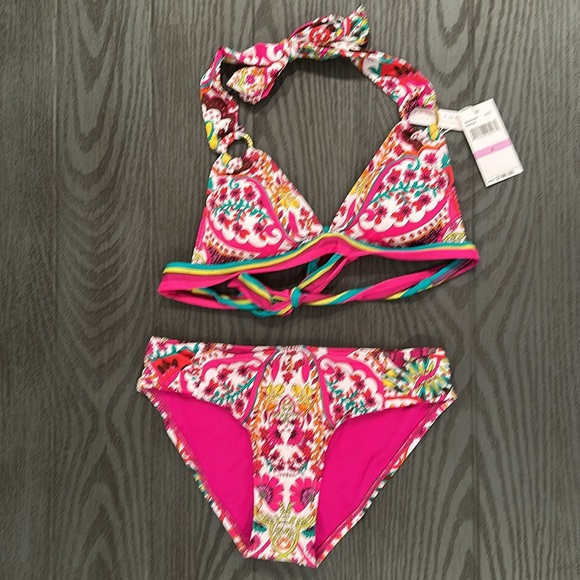 Trina Turk Swim- New 🌴🌴🏖🏖🏖